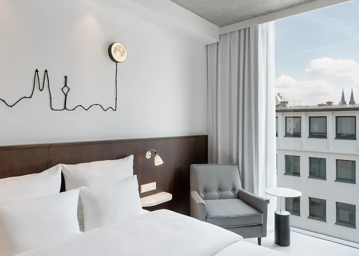 Ruby Ella Hotel Köln
